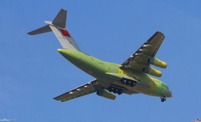Máy bay vận tải cỡ lớn Y-20 Trung Quốc vừa bay thử thành côngcó dáng dấp của máy bay vận tải Ucraina, Nga, Mỹ